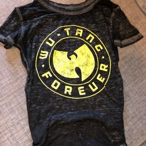 Girls size 5T Wu-Tang t-shirt